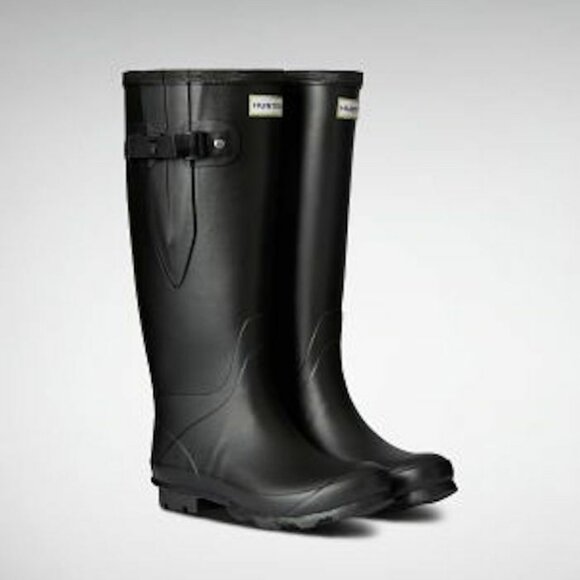 Hunter Norris Field Wide Fit Rain Boots - Picture 1 of 5